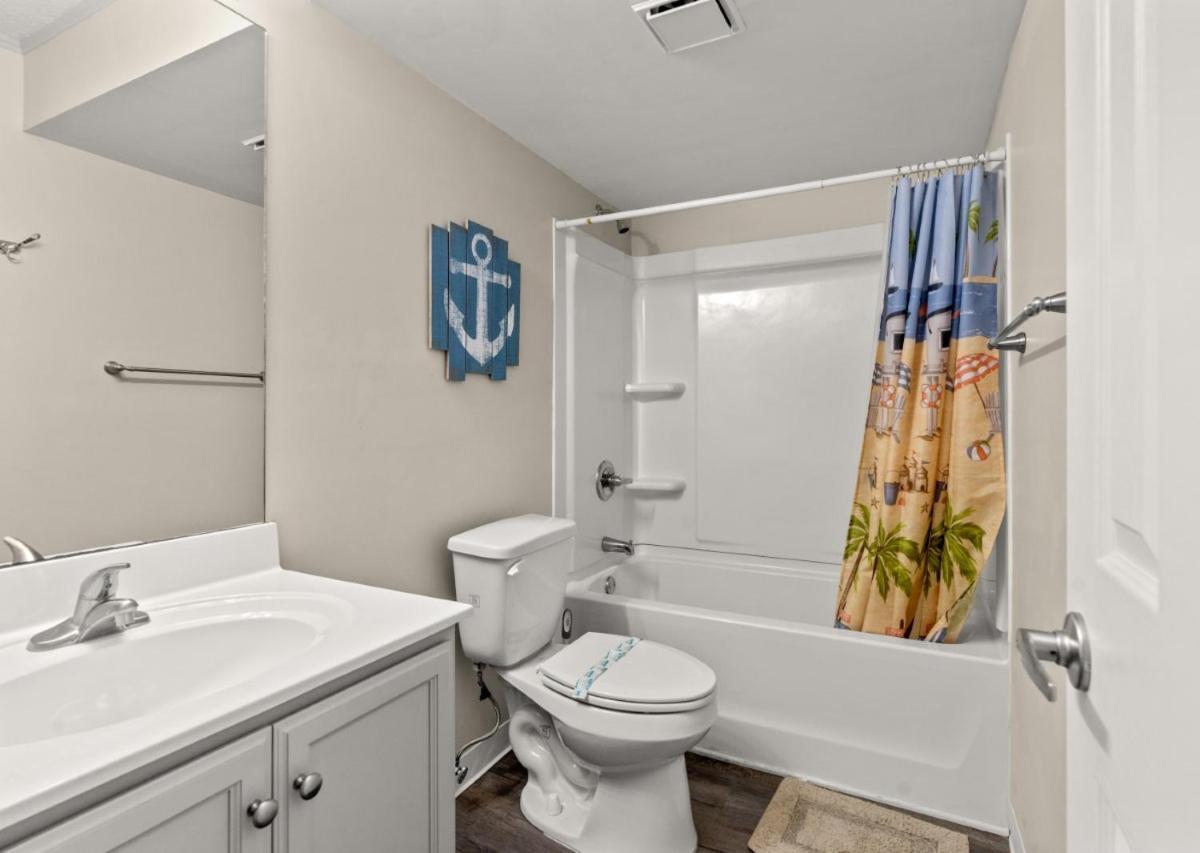 Blue Mist Villas Unit 301 Is A 3Rd Floor Oceanfront Condo In Cherry Grove Nmb Myrtle Beach Exterior photo